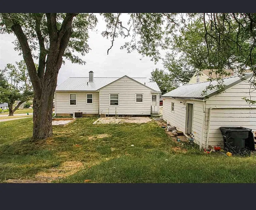 Chandler St SW, Cedar Rapids — Photo 3