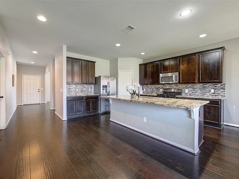 15318 Benson Landing Dr — Photo 6