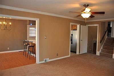 5th image of 10 S Ruston Ave