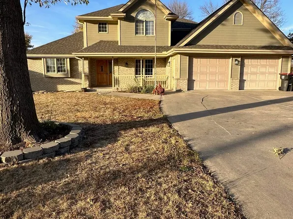 1710 Irving St, Beatrice, NE 68310