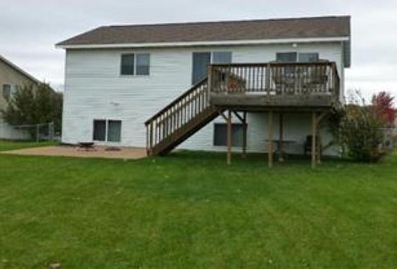 2nd image of 411 Eleanor Ct