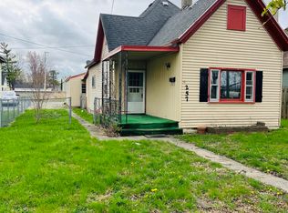 257 E 9th St, Peru, IN 46970