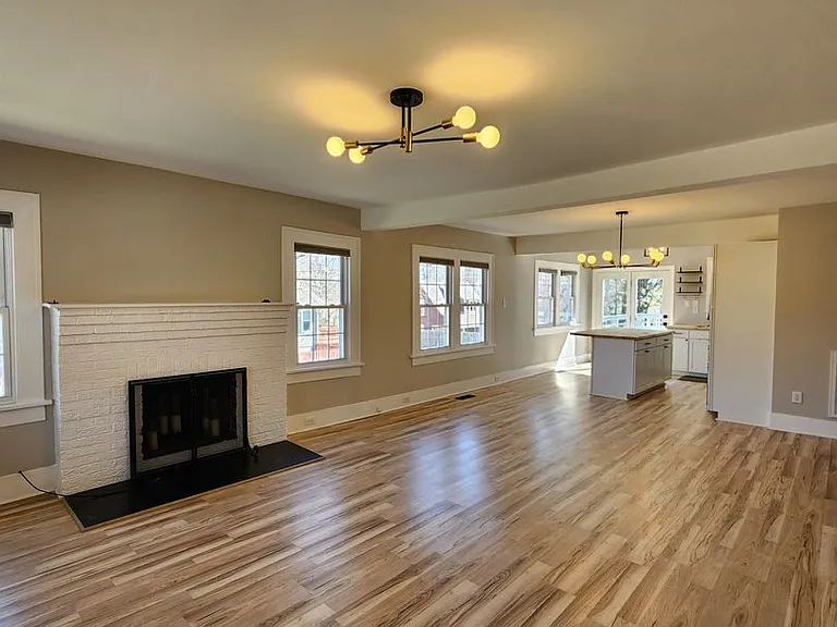 535 Fairview Rd — Photo 5