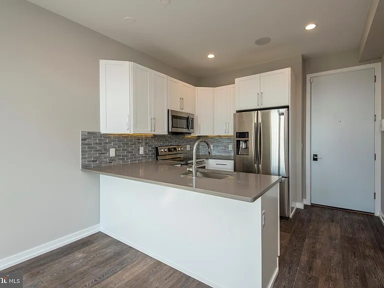 1340 S 13th St #3G — Photo 5