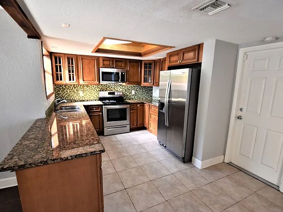 5th image of 5405 Bay Lagoon Cir