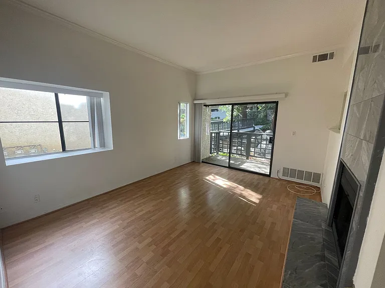 5736 Skyview Way #A — Photo 6