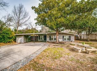 948 Peavy Rd, Dallas, TX 75218