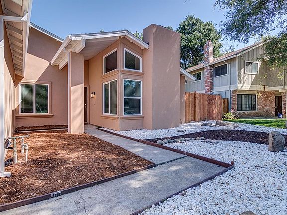 4th image of 66 Nutwood Cir