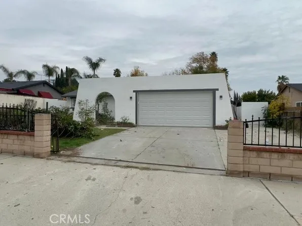1575 Central Ave, Highland, CA 92346