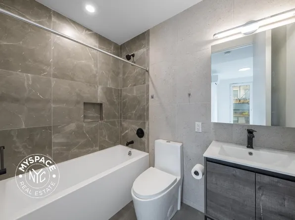 1499 Bedford Avenue image 10 of 46