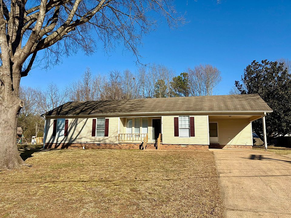 1st image of 84 Hickory Hills Dr