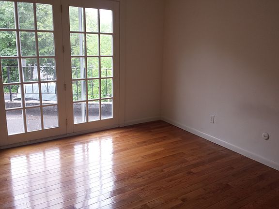 Master Bedroom to Roof Deck Access