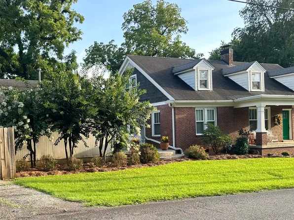 326 E Bell St, Murfreesboro, TN 37130