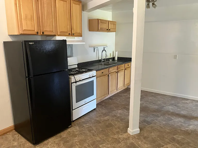 7888 Old Redwood Hwy #21 — Photo 6