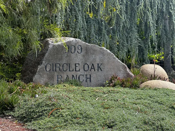 907 Mustang Ct, Petaluma, CA 94954