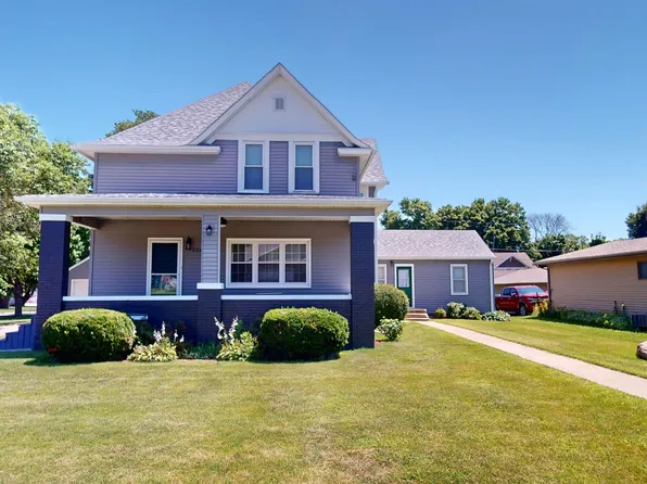 206 S Lubeck St, Holstein, IA 51025