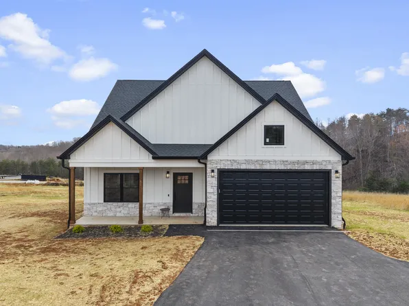 83 Royal Tern St, Wirtz, VA 24184
