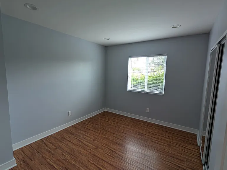 4836 W 18th St #4838-1/2 — Photo 8