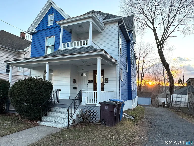 171 Bassett St — Photo 18