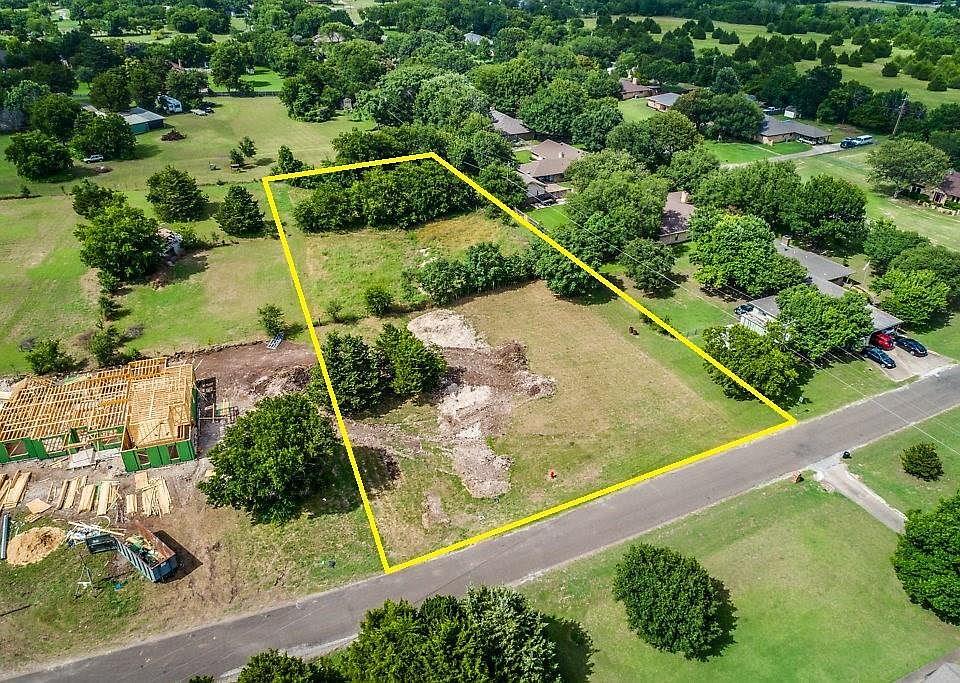 1st image of 109 Elmwood Dr