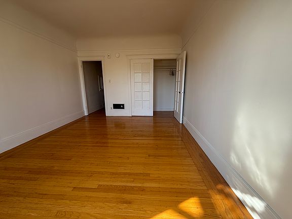 5th image of 1535 Francisco St APT 8