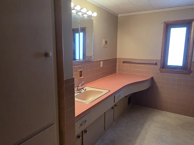 4300 Military Rd #1 — Photo 13