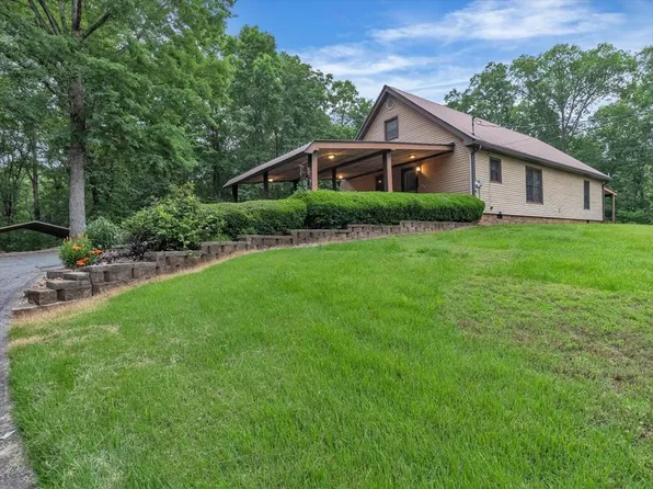 265 Leon Cir, Chatsworth, GA 30705