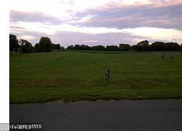 2nd image of 414 Quaint Swan Dale Dr
