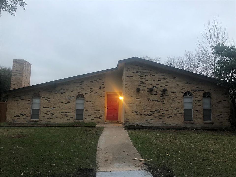 1st image of 3102 Blue Bonnet Dr