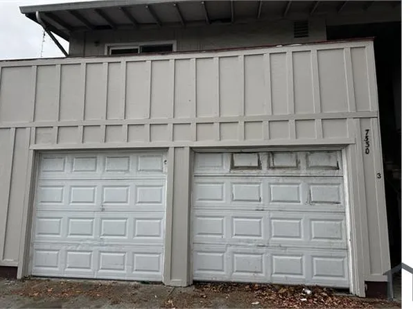 7330 Rainbow Dr, Cupertino, CA 95014