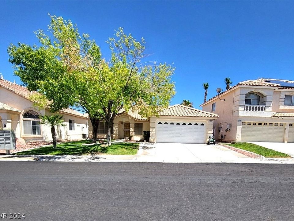 1st image of 9742 Lookout Canyon Ct