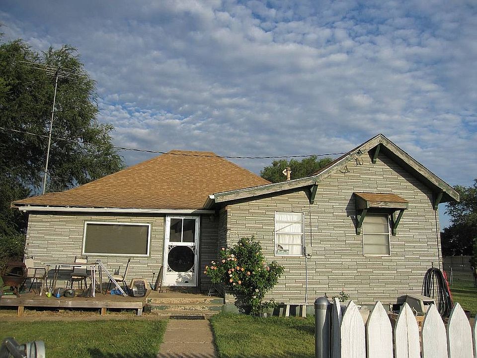 1st image of 211 Bivins Ave