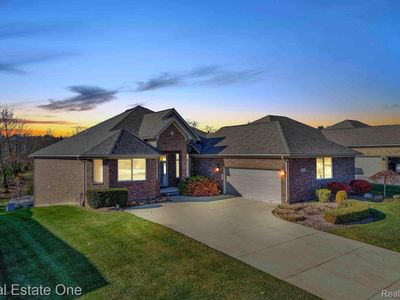 58703 Glacier Club Dr, Washington, MI, 48094