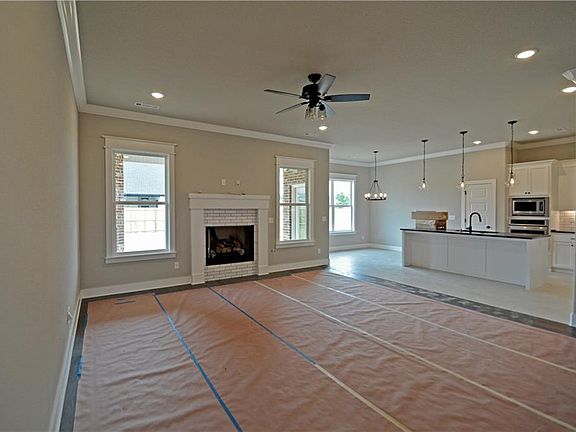 4th image of 5503 W Lakewood Dr