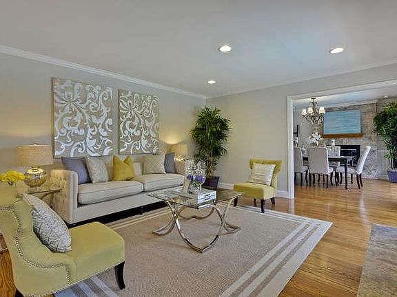 5th image of 2055 Wooded Glen Dr