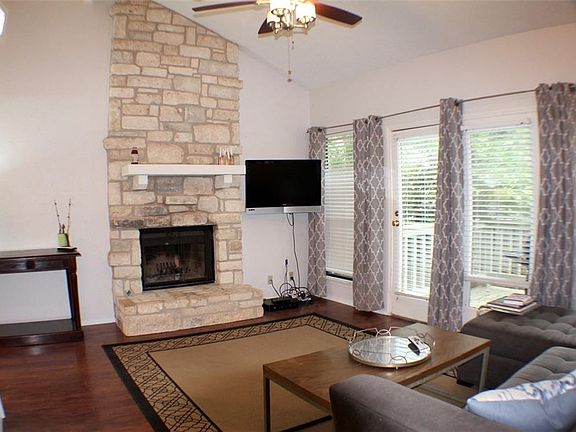 3rd image of 4404 Travis Country Cir APT I1