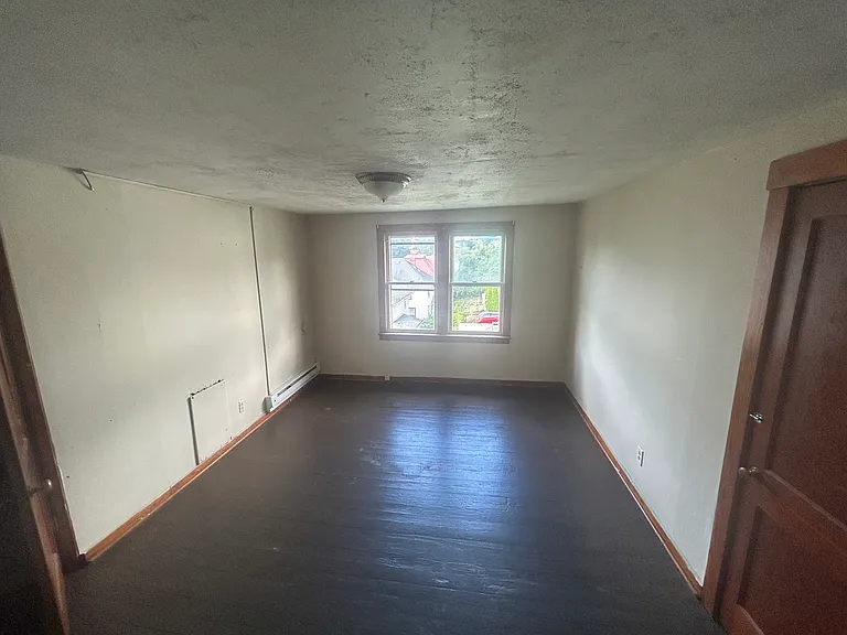 301 Duquesne Ave #2 — Photo 6