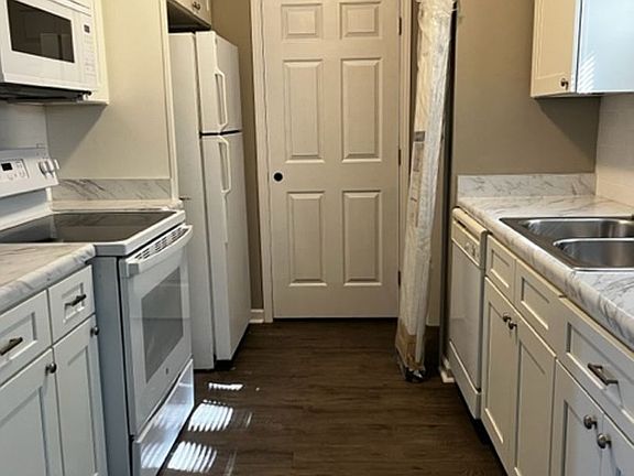 2nd image of 29 Mimosa St