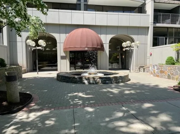 15 Stewart Place #9C, White Plains, NY 10603