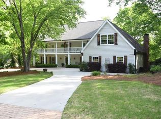 9065 Huntcliff Trce, Sandy Springs, GA 30350
