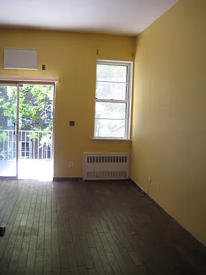 Rented by Magnone Real Estate | media 21