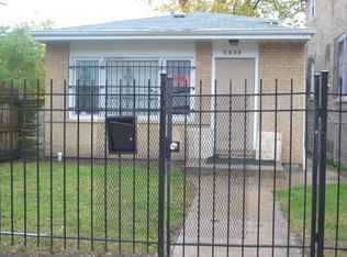 6628 S Marquette Rd, Chicago, IL 60637