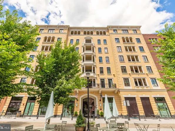 8551 Connecticut Ave APT 411, Chevy Chase, MD 20815