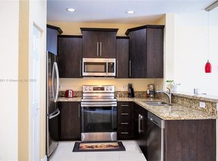 2093 Pasa Verde Ln, Fort Lauderdale, FL 33327