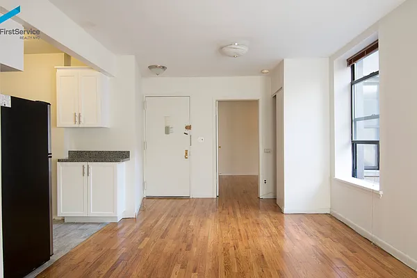Rented by FirstService Realty (legacy) | media 13