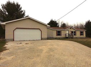 5516 W Fountain Rd, Ludington, MI 49431