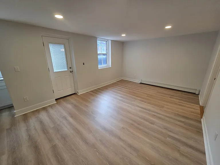 499 Beacon St #1 — Photo 3