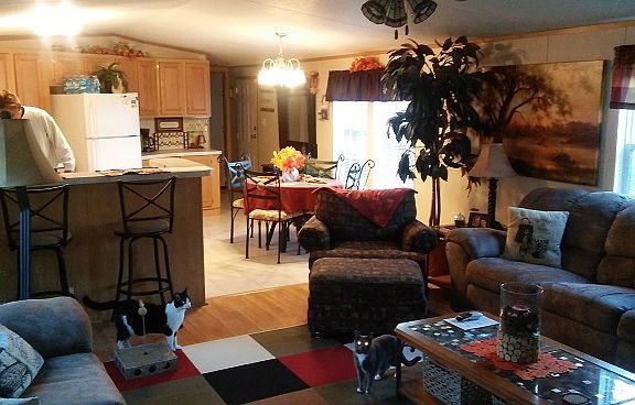2nd image of 2721 Jr Dr