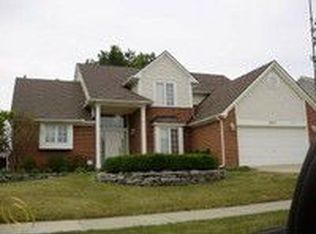 2415 Ivy Hill Dr, Commerce Township, MI 48382