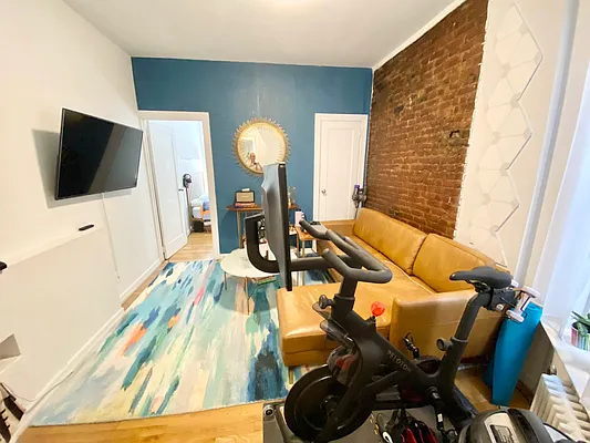 Rented by J PRESTON AND ASSOCIATES INC | media 11